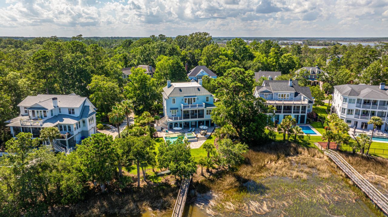 2254 Beckenham Drive Photo 79