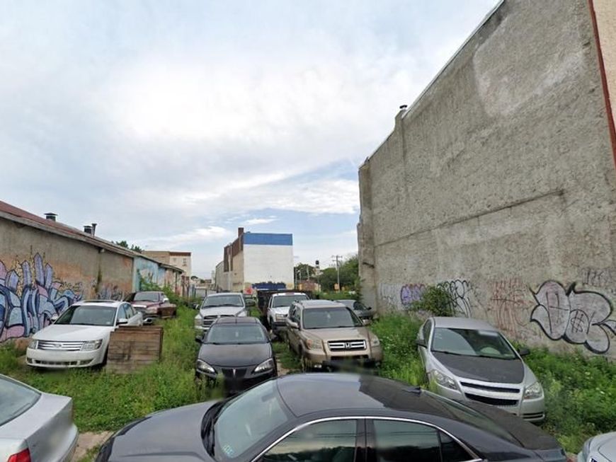 2103 N Marshall Street, Philadelphia, PA 19122 Main Photo