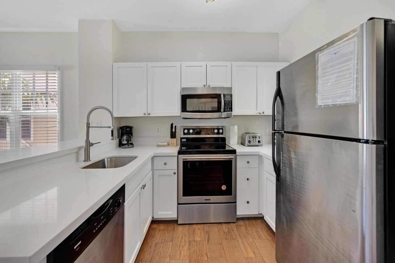 7041 Harbor Village Drive, Duck, FL 33050 Photo