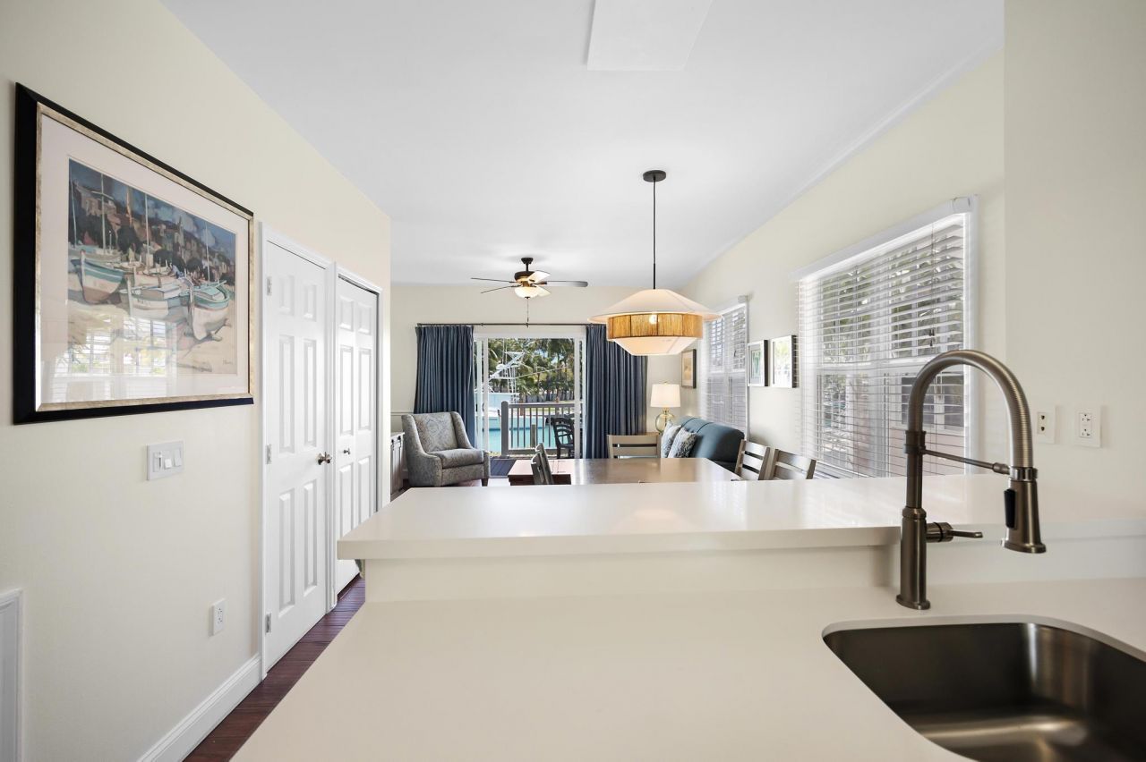 7041 Harbor Village Drive, Duck, FL 33050 Photo