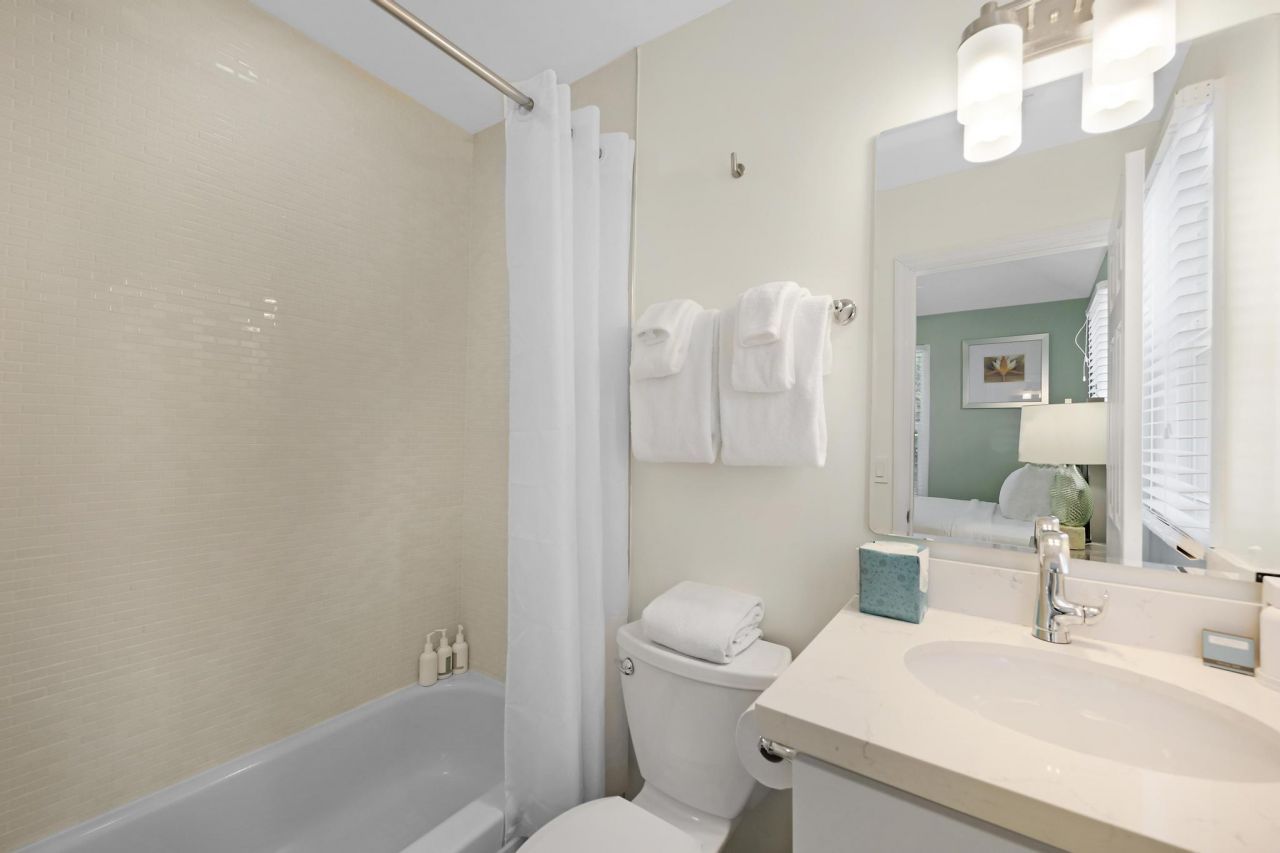 7041 Harbor Village Drive, Duck, FL 33050 Photo