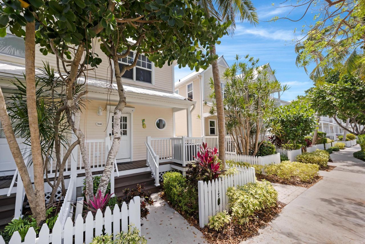 7041 Harbor Village Drive, Duck, FL 33050 Photo