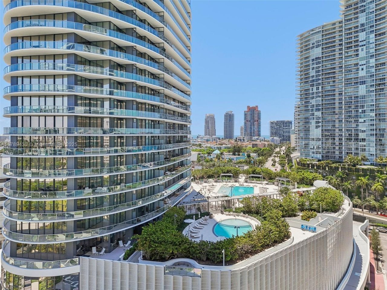 500 Alton Rd., Unit 3004, Miami Beach, FL 33139 Photo