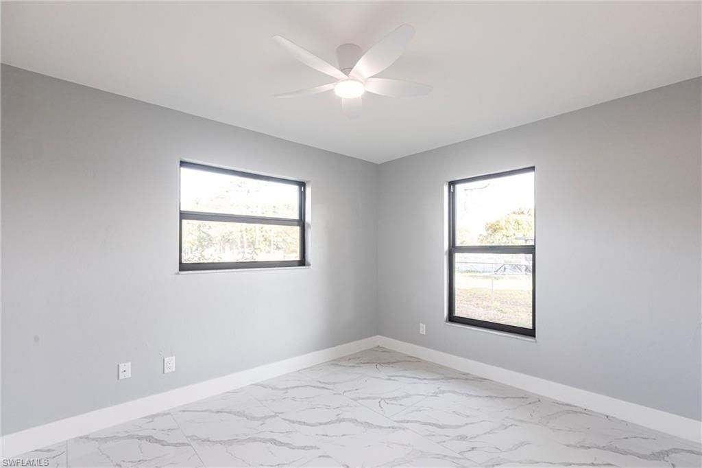 242 Ground Dove Cir, Lehigh Acres, FL 33936 Photo