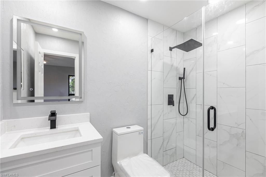 242 Ground Dove Cir, Lehigh Acres, FL 33936 Photo