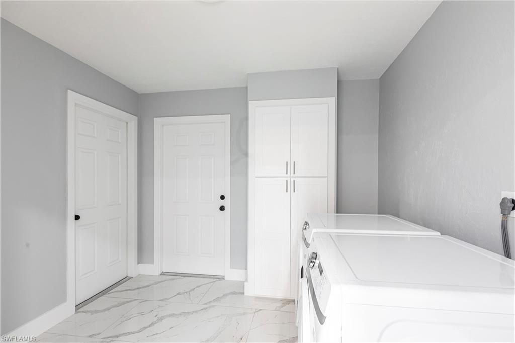 242 Ground Dove Cir, Lehigh Acres, FL 33936 Photo