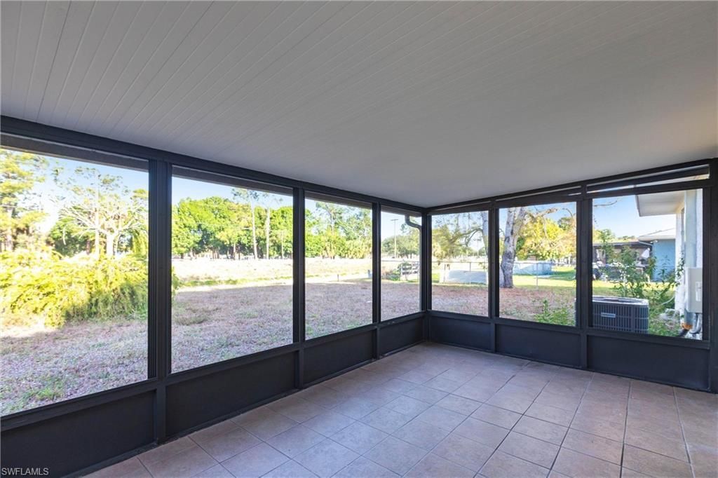 242 Ground Dove Cir, Lehigh Acres, FL 33936 Photo