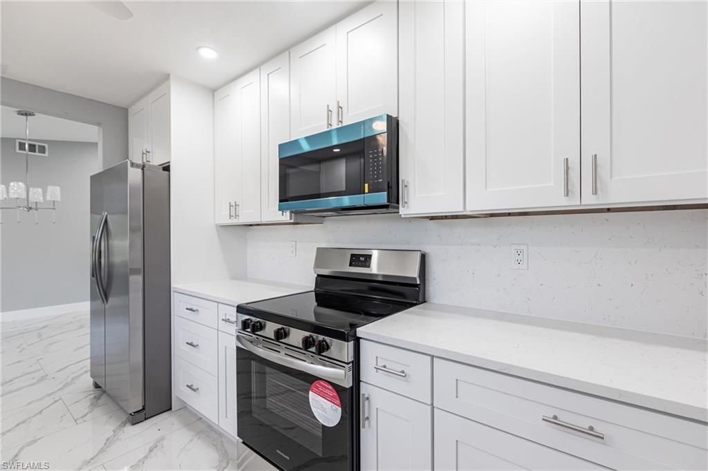 242 Ground Dove Cir, Lehigh Acres, FL 33936 Photo