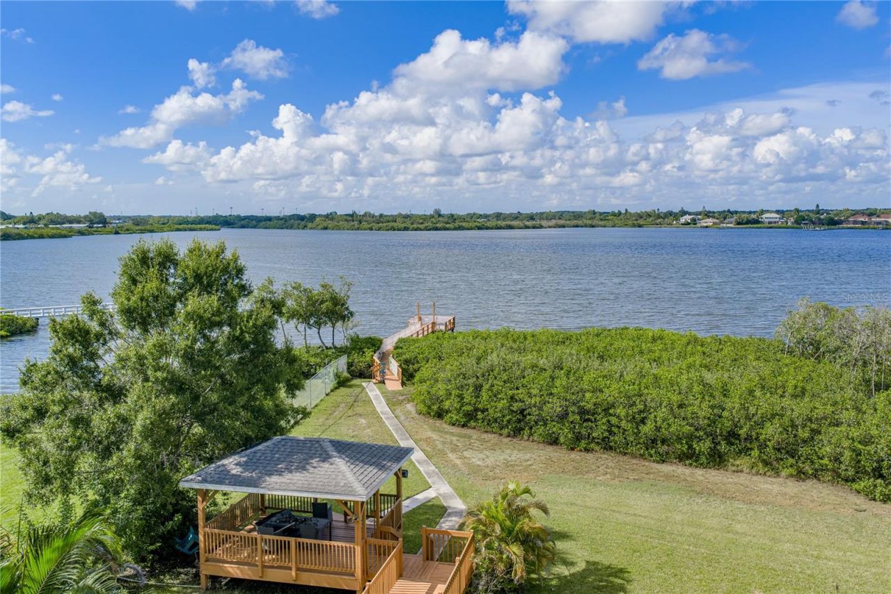 3484 Shore Drive, Safety Harbor, FL 34695 Photo