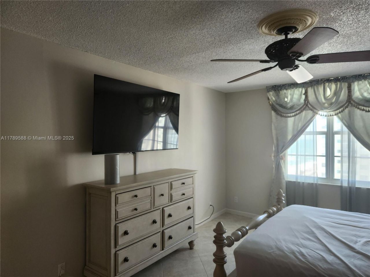 3725 S Ocean Dr, Unit 1108, Hollywood, FL 33019 Photo