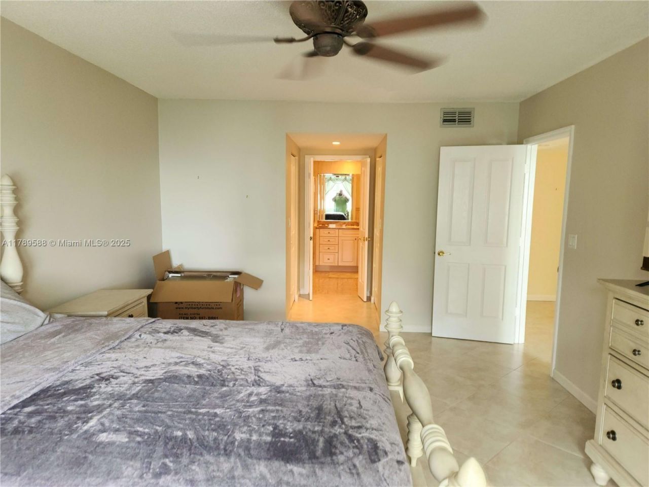 3725 S Ocean Dr, Unit 1108, Hollywood, FL 33019 Photo