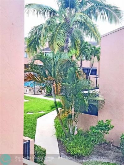 139 Sparrow Dr, Unit 4B, Royal Palm Beach, FL 33411 Photo