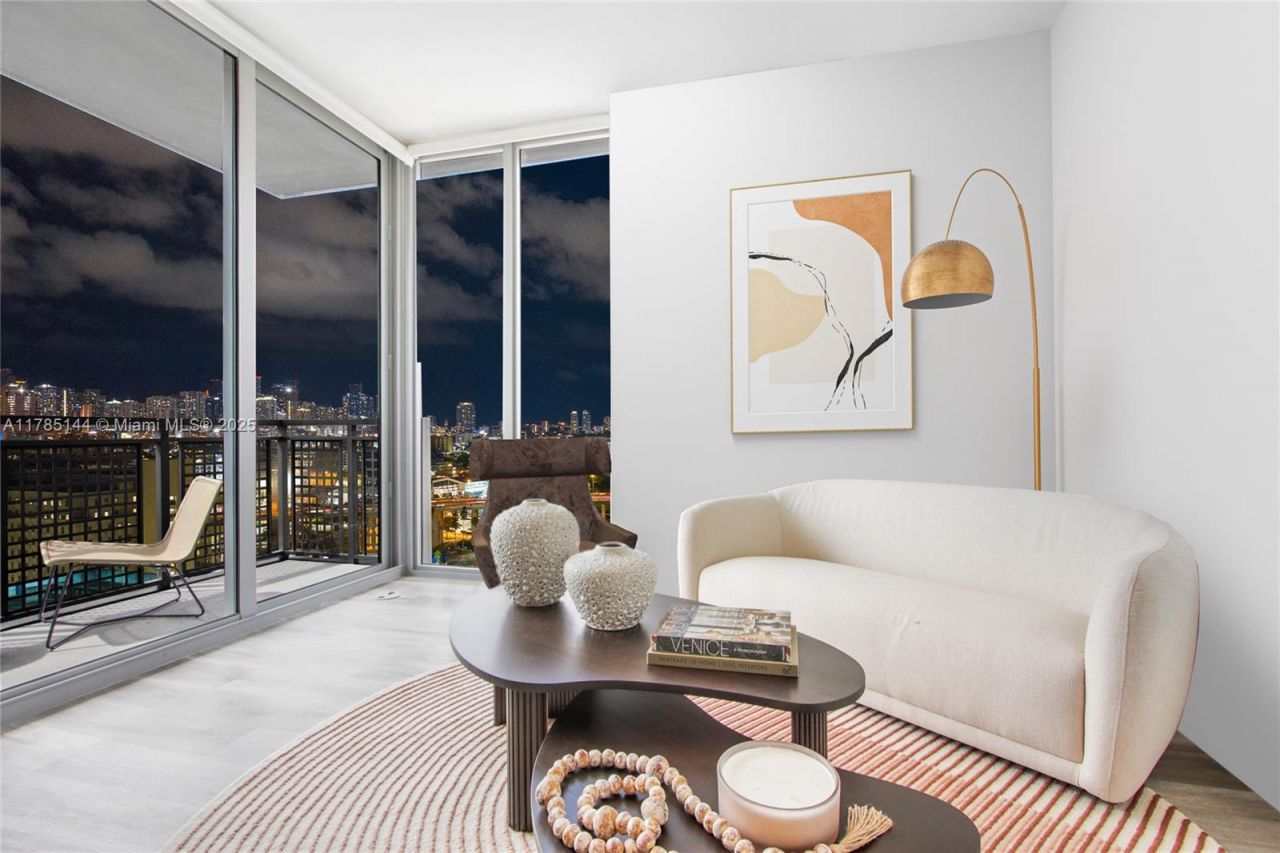 1420 NW 14th Ave, Unit 1503, Miami, FL 33125 Photo