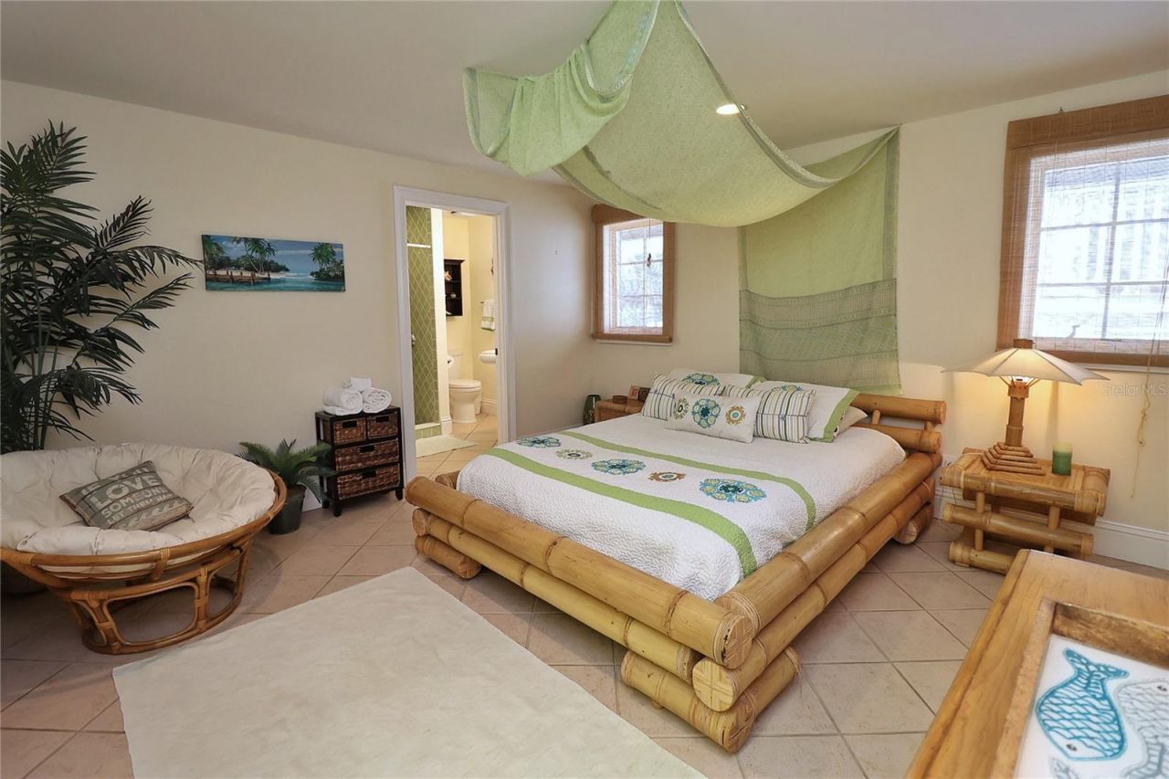 1913 Hill Street, Unit 2, New Smyrna Beach, FL 32169 Photo