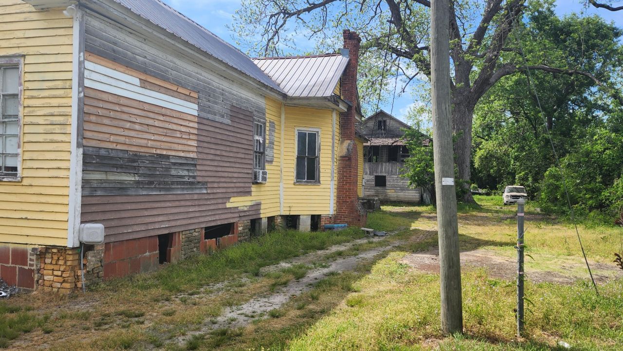 2099 Legrand Smoak Street Photo 17