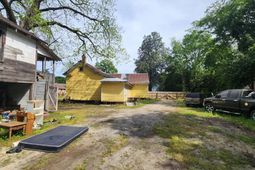 2099 Legrand Smoak Street photo 4