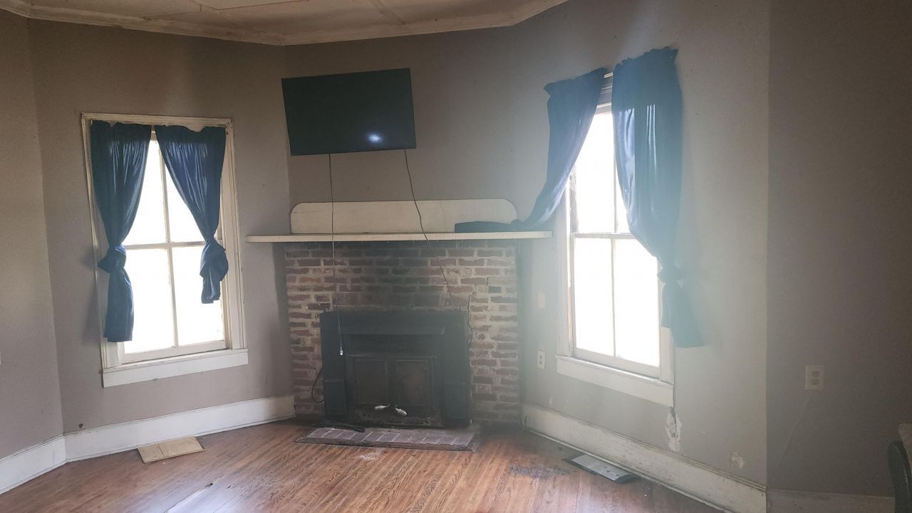 2099 Legrand Smoak Street Photo 32