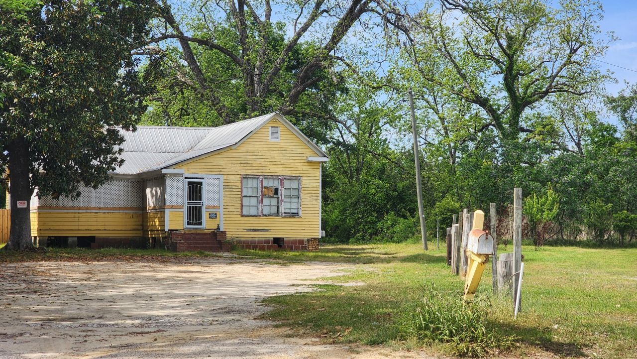 2099 Legrand Smoak Street Photo 7