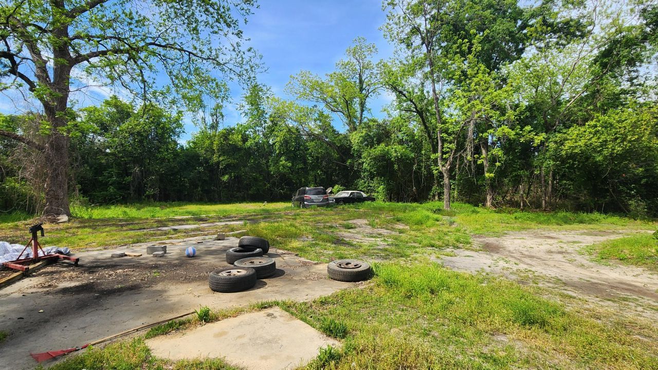 2099 Legrand Smoak Street Photo 89