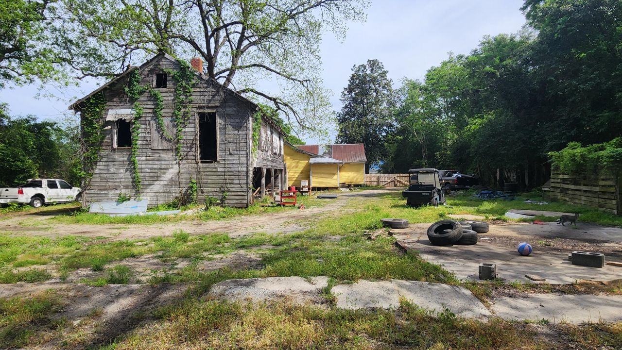 2099 Legrand Smoak Street Photo 94