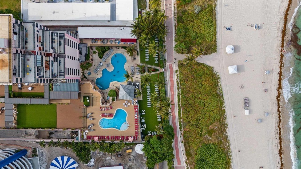 5225 Collins Ave, Unit 1117, Miami Beach, FL 33140 Photo