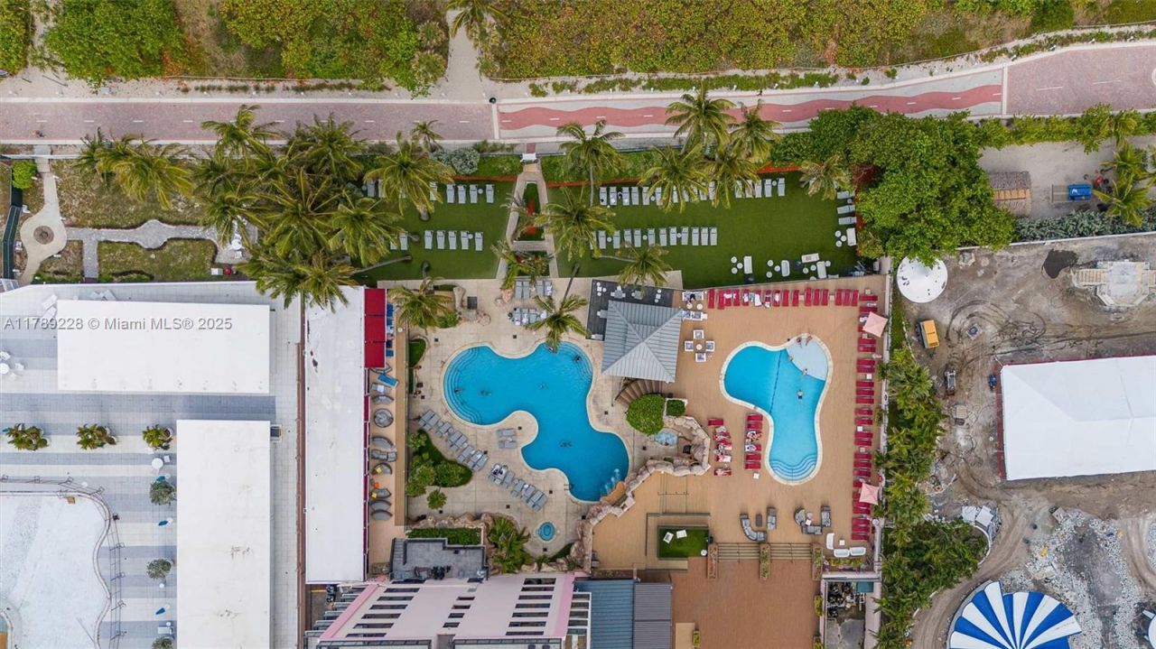 5225 Collins Ave, Unit 1117, Miami Beach, FL 33140 Photo