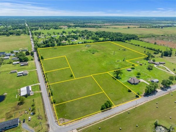 1987 Topsy Road, Lake Charles, LA 70611