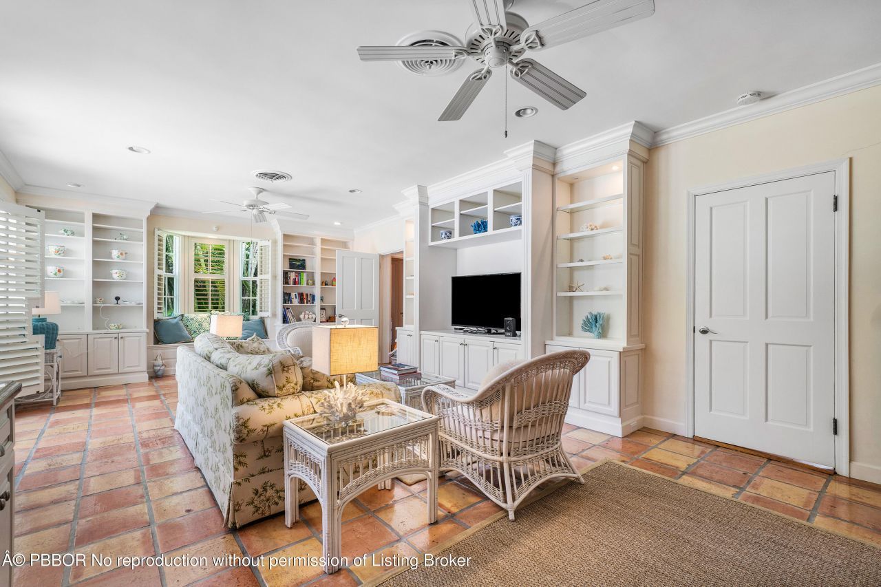 230 Plantation Road, Palm Beach, FL 33480 Photo