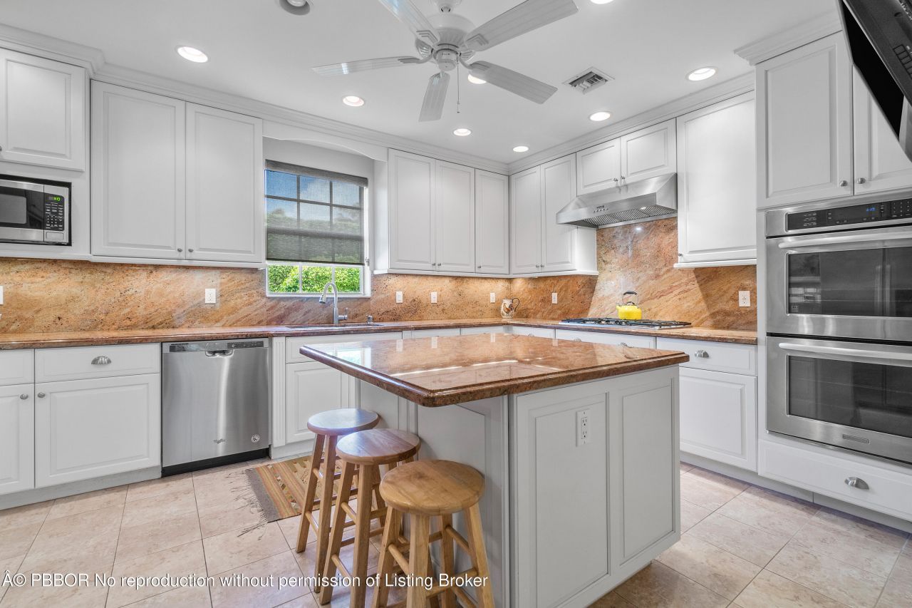 230 Plantation Road, Palm Beach, FL 33480 Photo