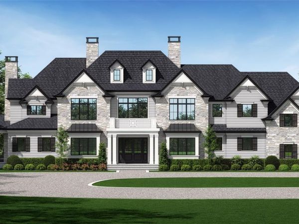 2 E Gate Road, Lloyd Harbor, NY 11743