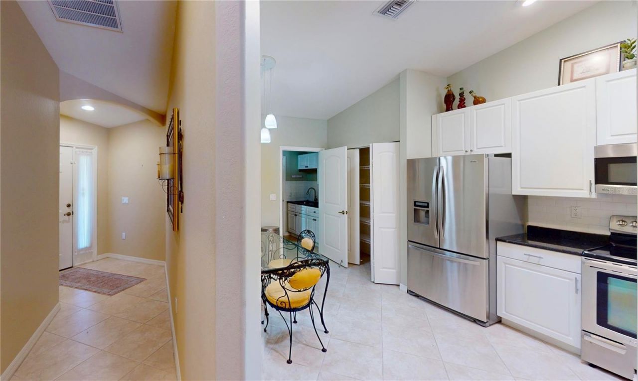 327 Monaco Drive, Unit 12, Punta Gorda, FL 33950 Photo