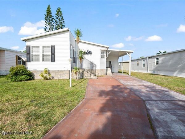 641 Hyacinth Circle, Barefoot Bay, FL 32976