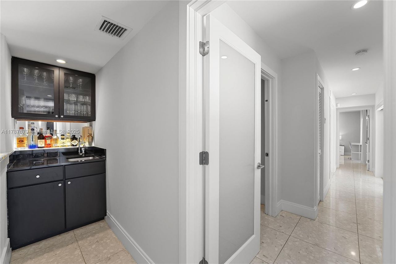 Please Call For Address, Miami Beach, FL 33139 Photo