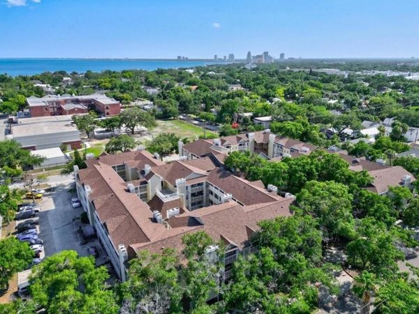 1000 W HORATIO STREET, Unit 207, TAMPA, FL 33606