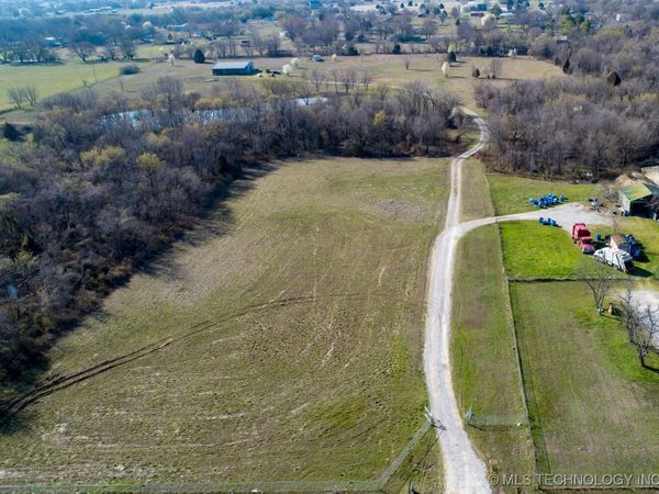 11920 E 126th Street N, Collinsville, OK 74021