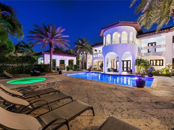 1201 NE 83rd St, Miami, FL 33138