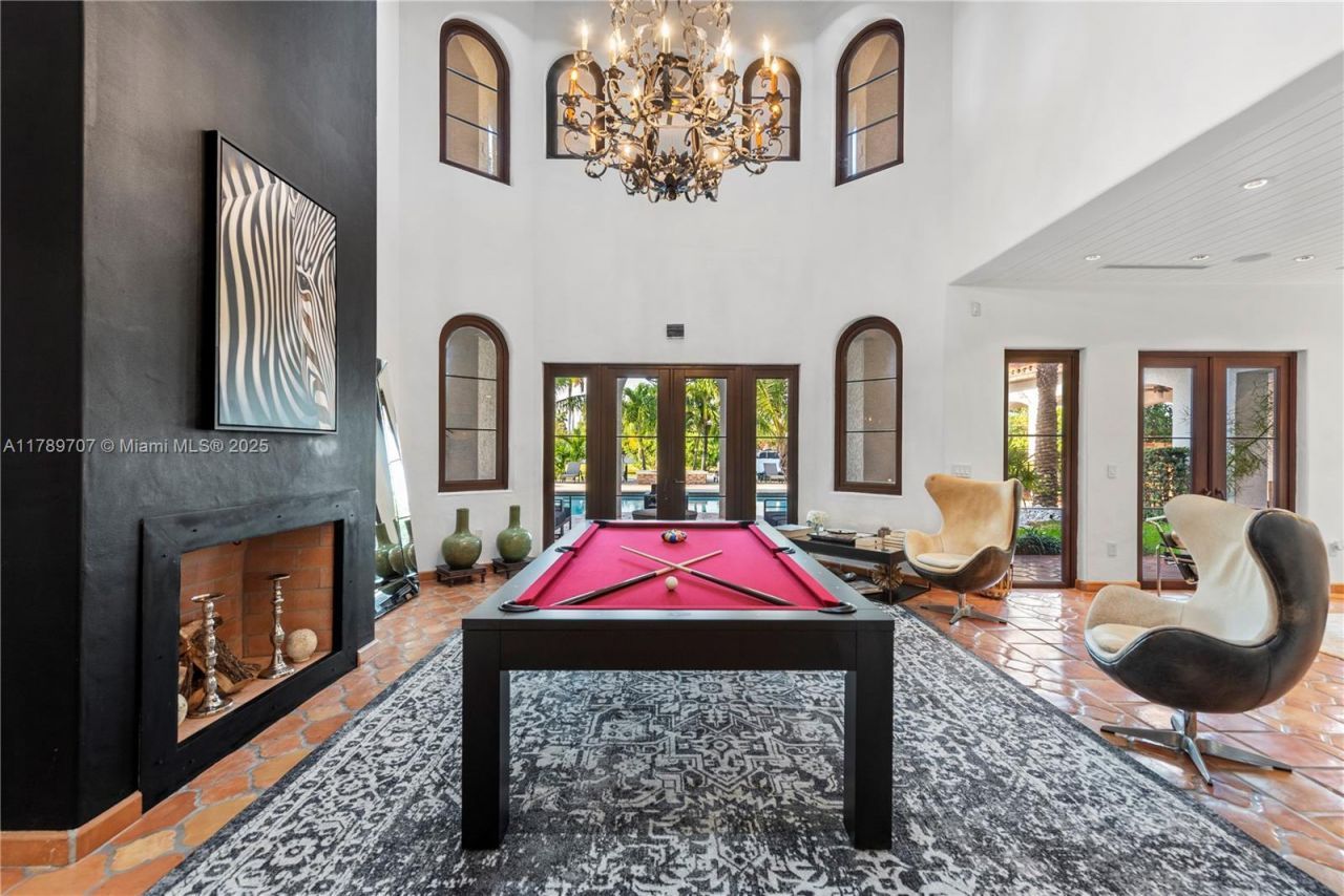 1201 NE 83rd St, Miami, FL 33138 Photo