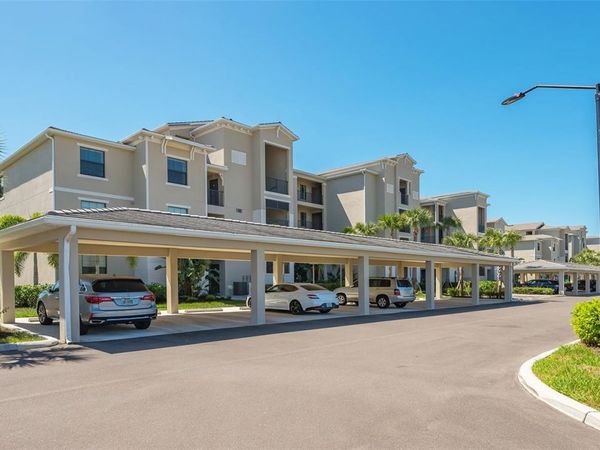 17902 GAWTHROP DRIVE, Unit 402, LAKEWOOD RANCH, FL 34211