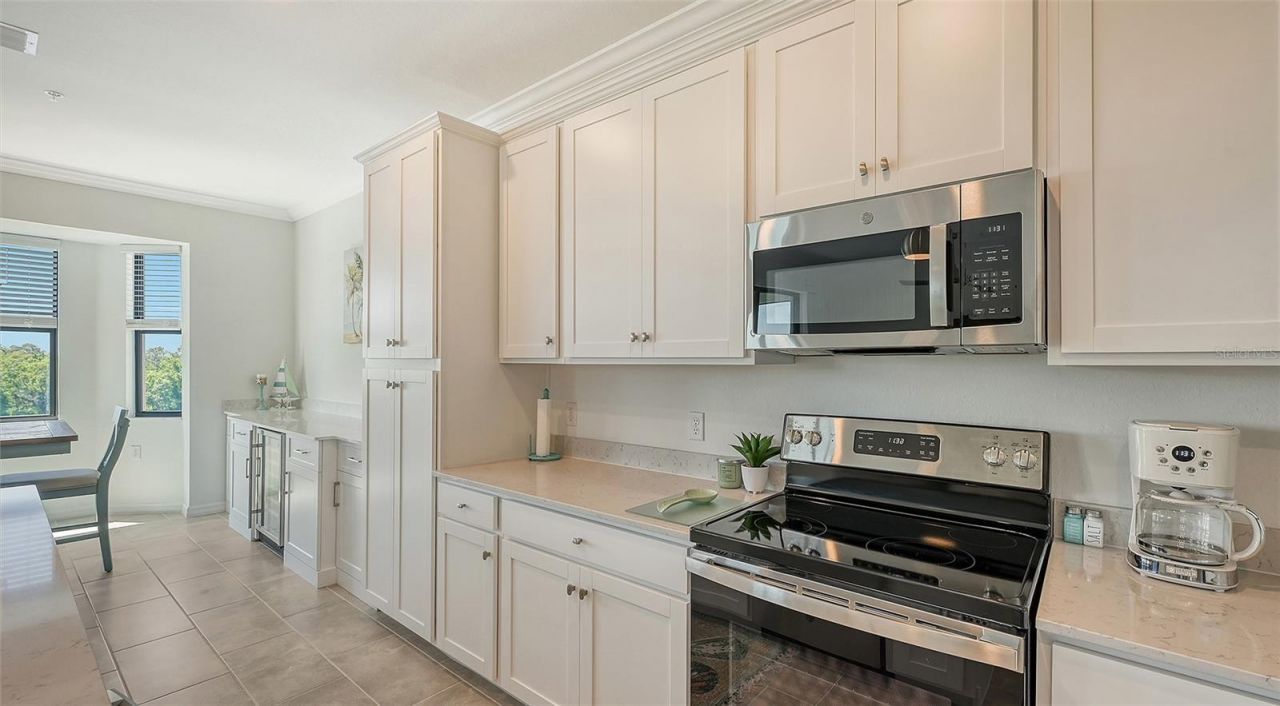 17902 Gawthrop Drive, Unit 402, Lakewood Ranch, FL 34211 Photo