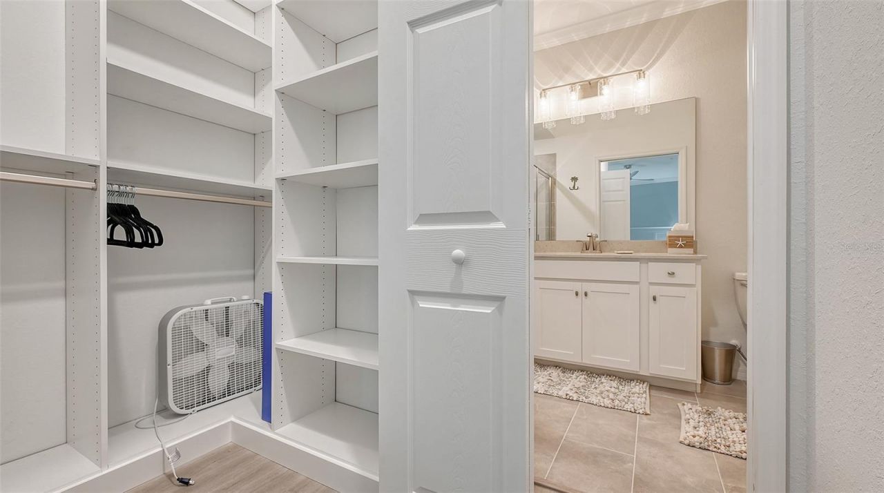 17902 Gawthrop Drive, Unit 402, Lakewood Ranch, FL 34211 Photo