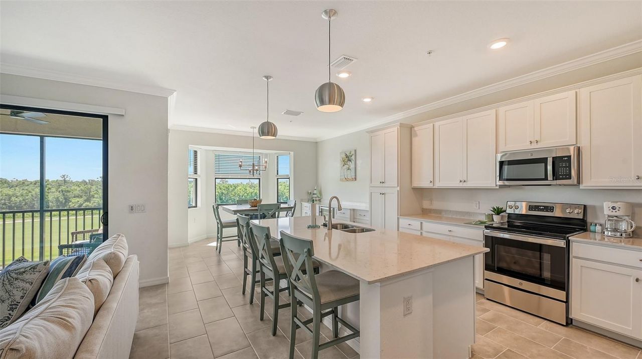 17902 Gawthrop Drive, Unit 402, Lakewood Ranch, FL 34211 Photo