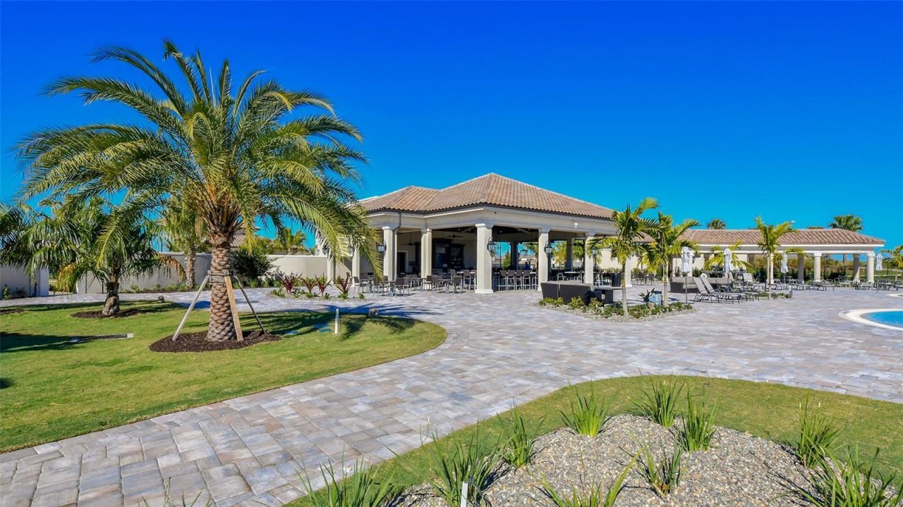 17902 Gawthrop Drive, Unit 402, Lakewood Ranch, FL 34211 Photo