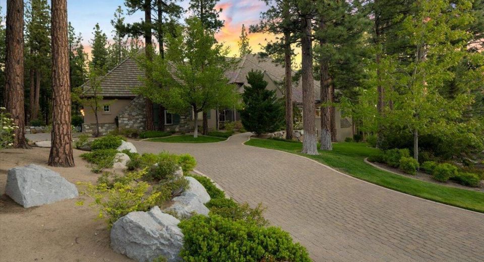 6090 Lake Geneva Drive, Reno, NV 89511 Photo