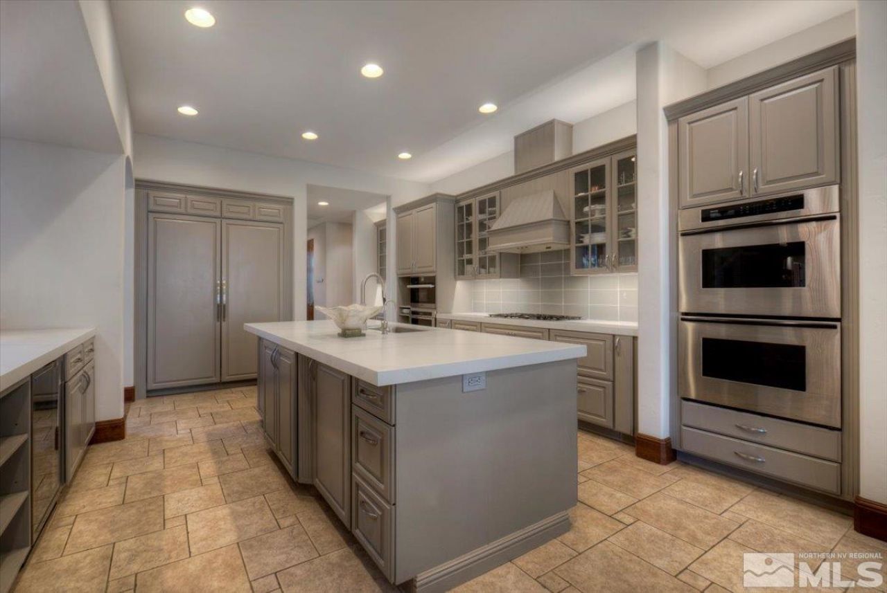 6090 Lake Geneva Drive, Reno, NV 89511 Photo