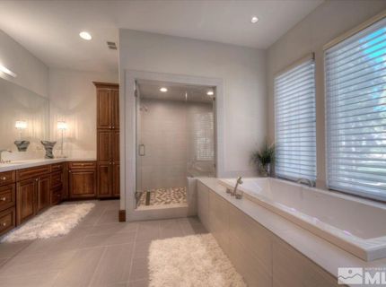 6090 Lake Geneva Drive, Reno, NV 89511 Photo