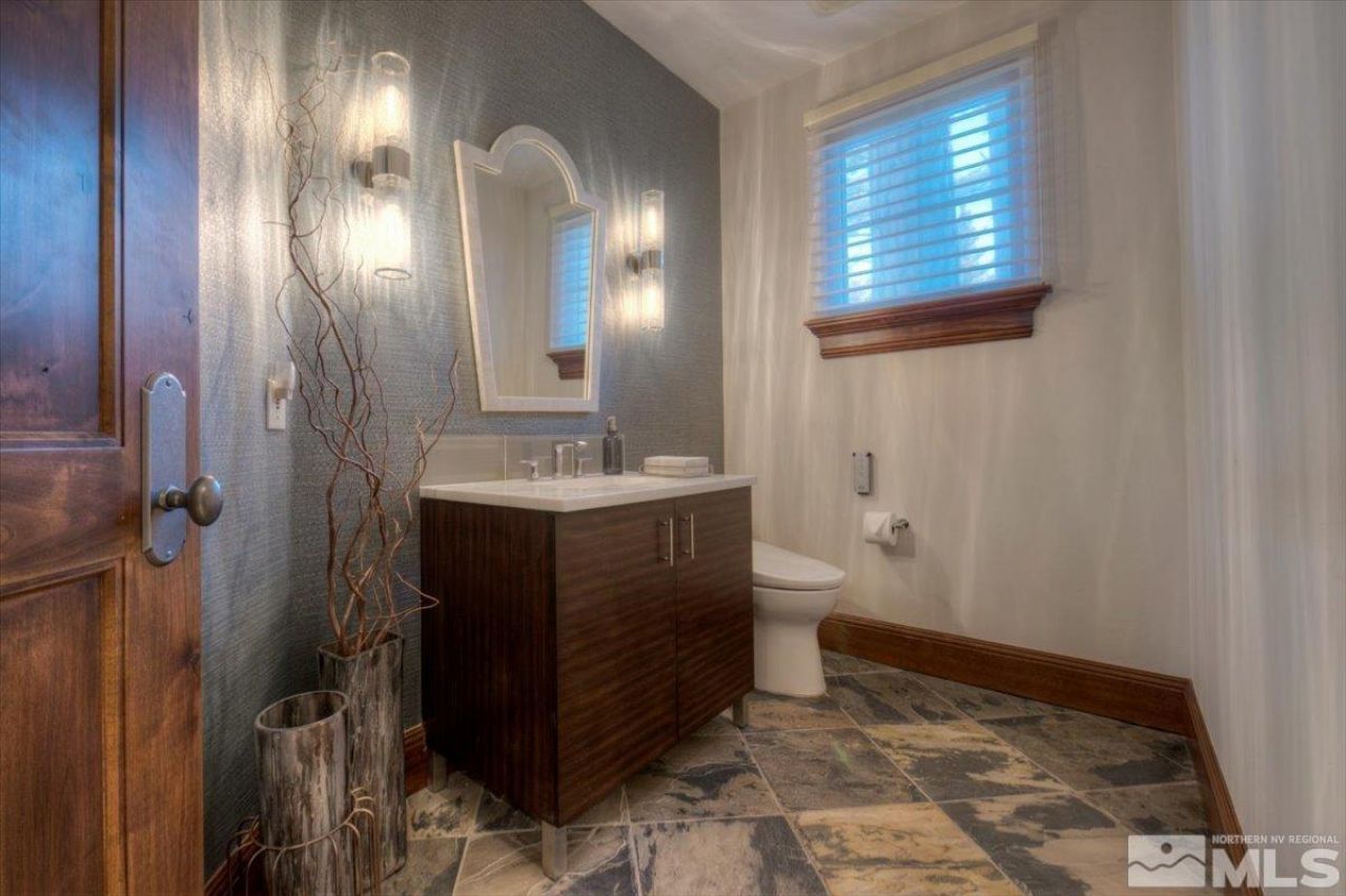 6090 Lake Geneva Drive, Reno, NV 89511 Photo