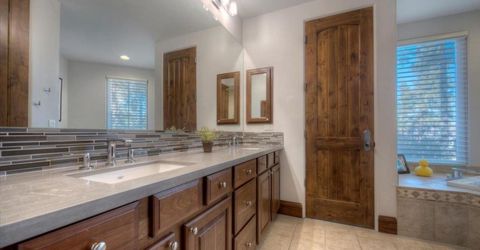 6090 Lake Geneva Drive, Reno, NV 89511 Photo