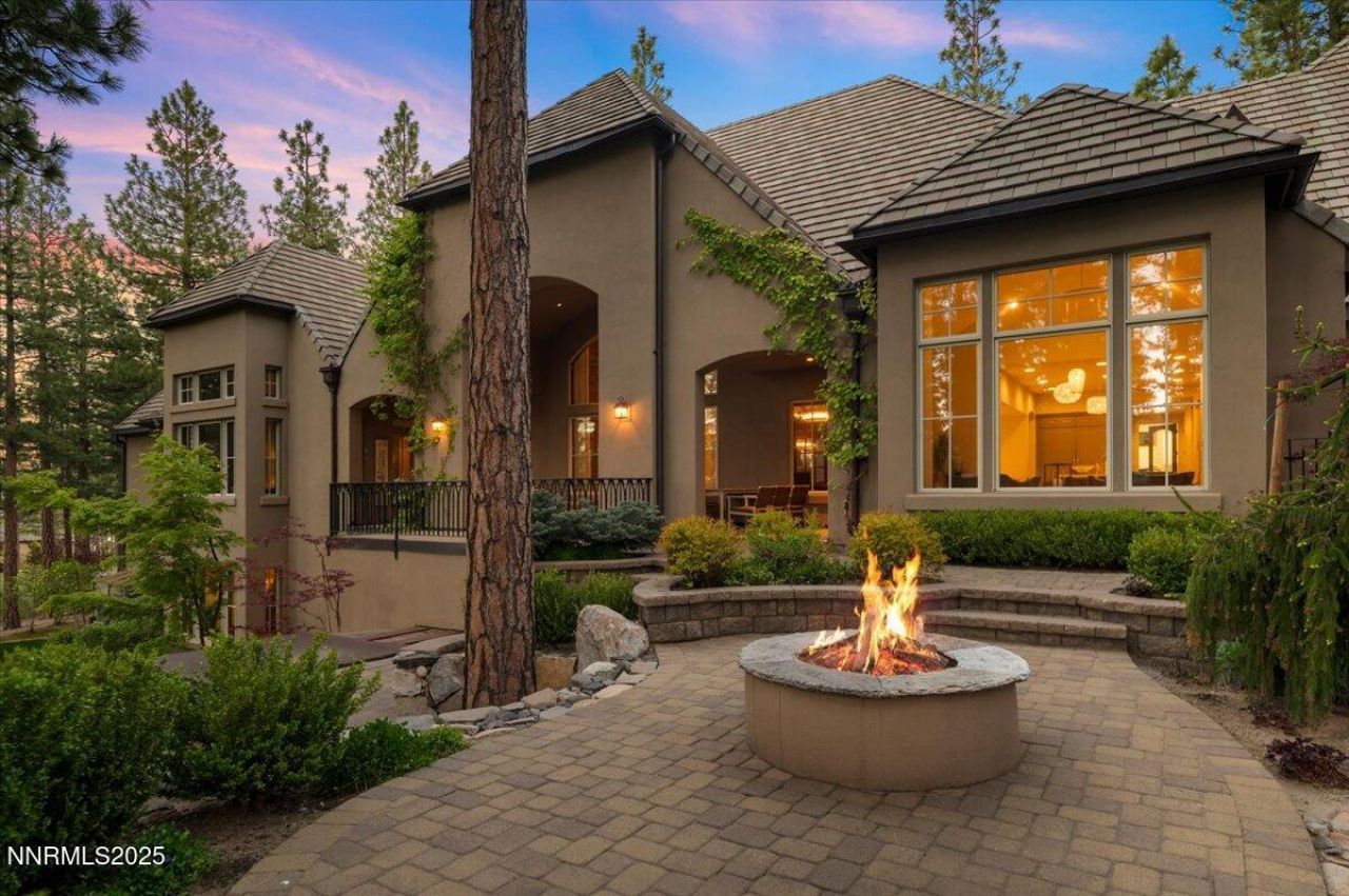 6090 Lake Geneva Drive, Reno, NV 89511 Photo