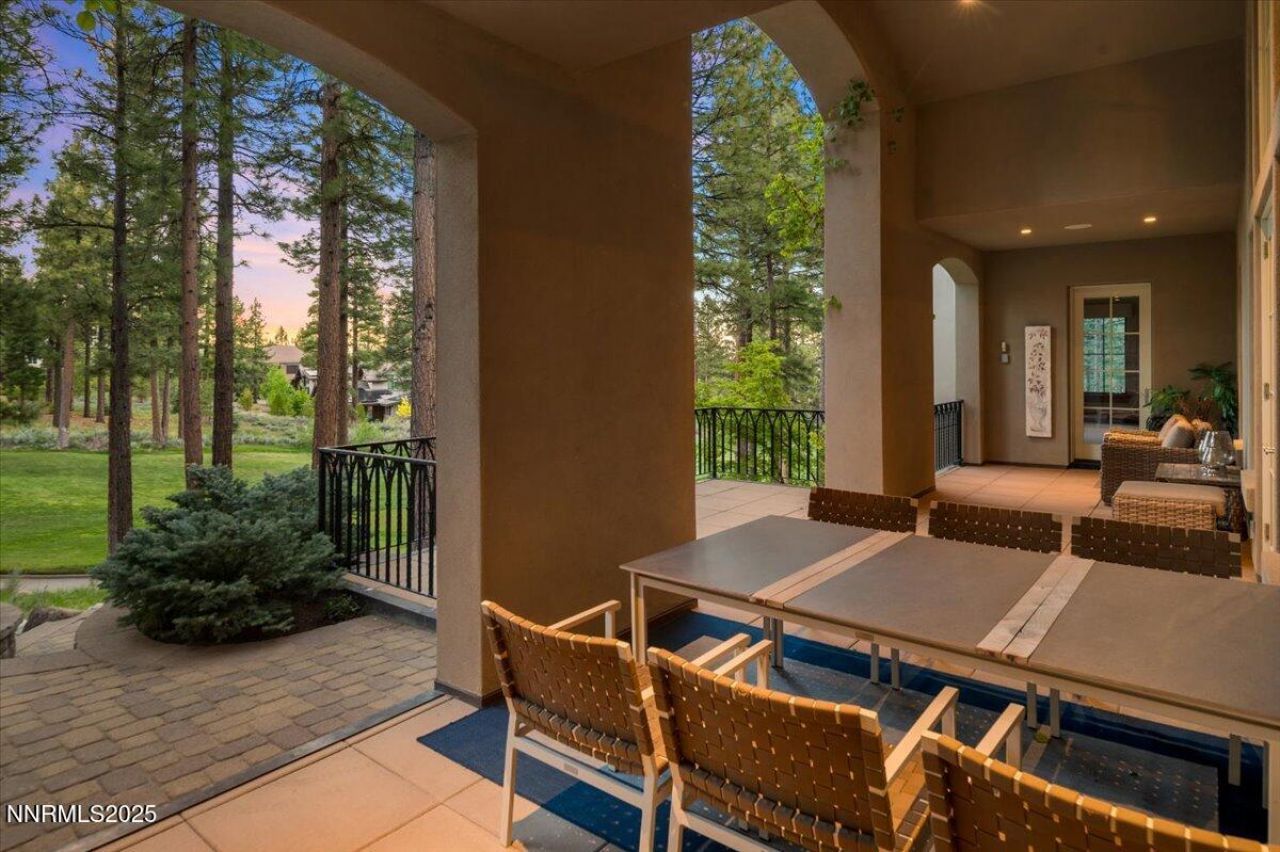 6090 Lake Geneva Drive, Reno, NV 89511 Photo