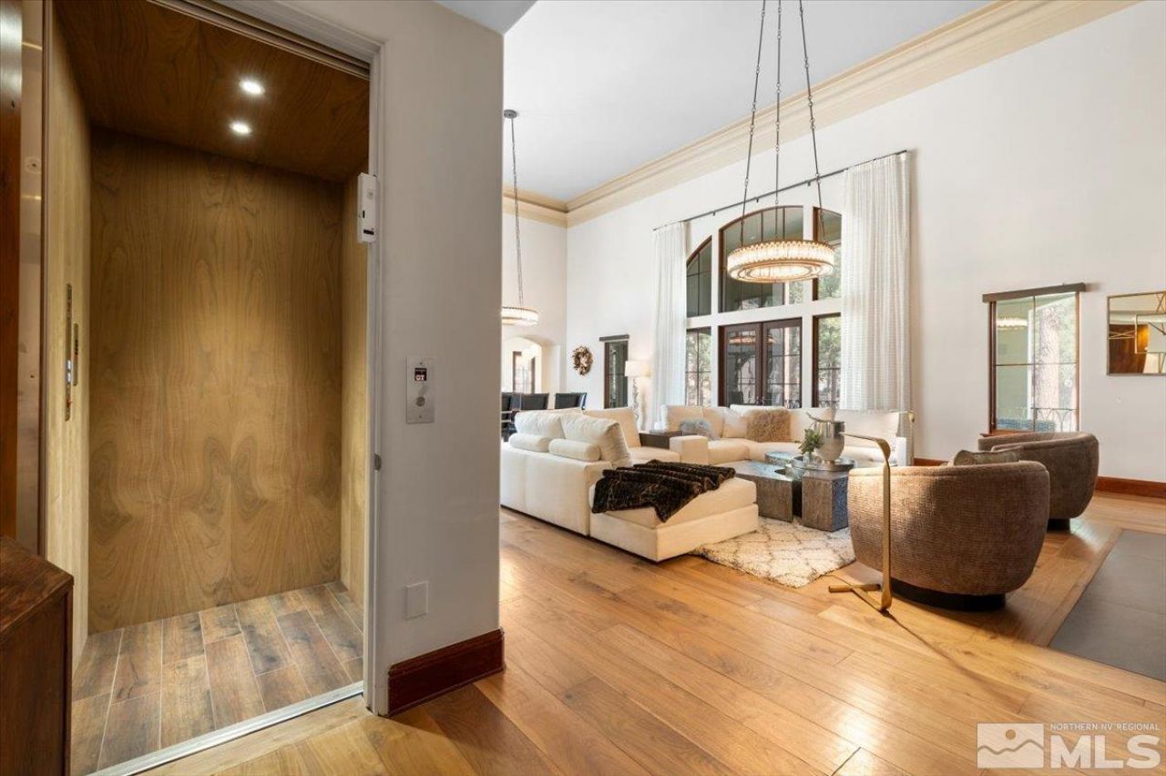 6090 Lake Geneva Drive, Reno, NV 89511 Photo